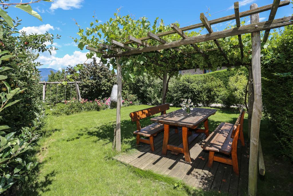אפיאנו סולה סטרדה דל וינו Appartements Weisshauserhof מראה חיצוני תמונה